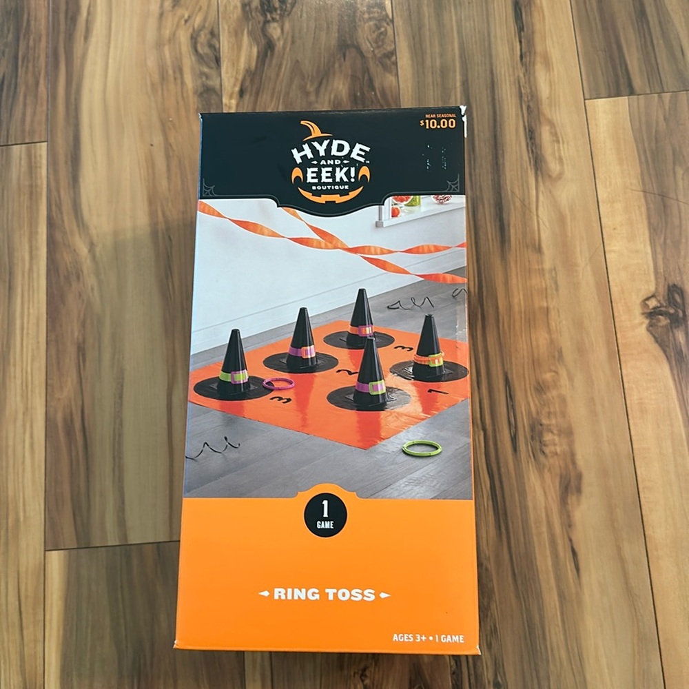 Halloween witch hat ring toss game